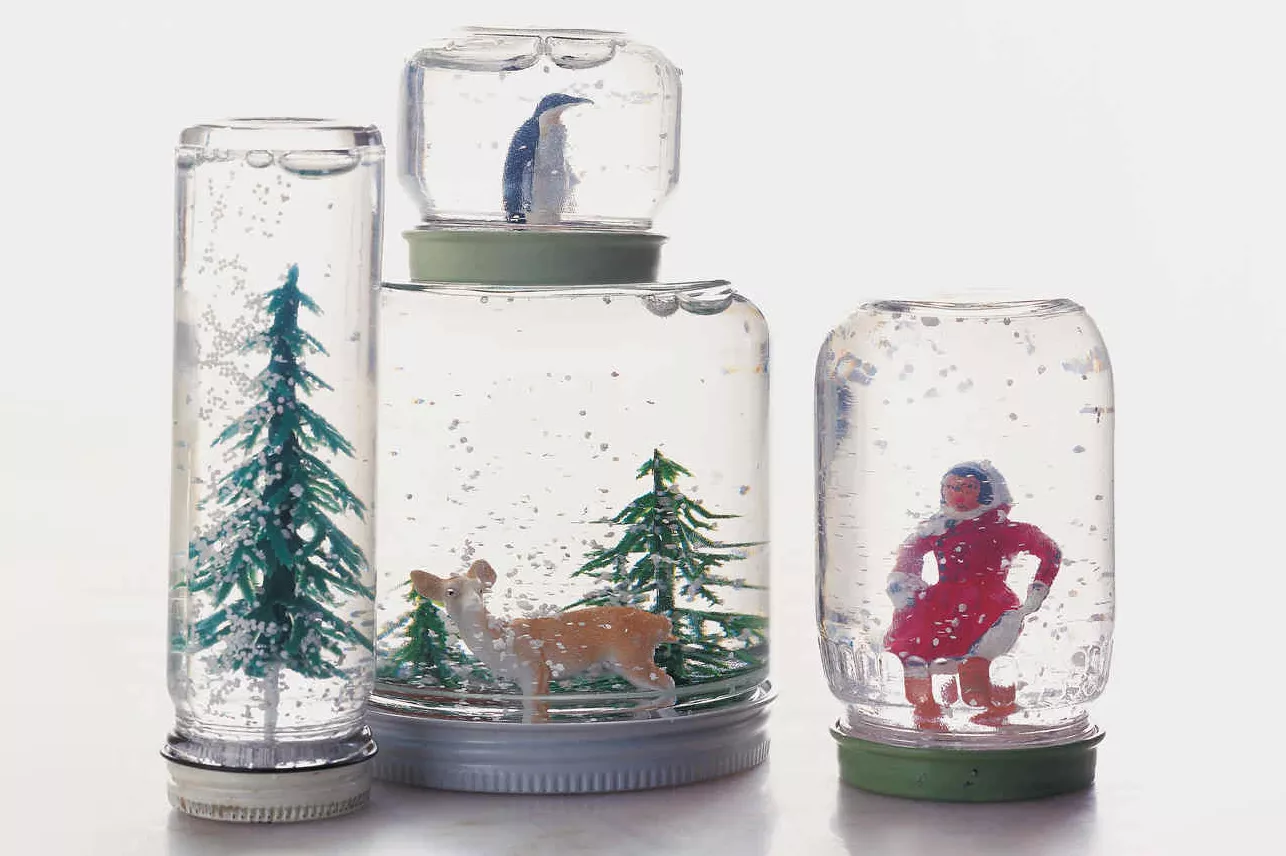 Our DIY Snow Globe Will Complete Your Holiday Décor