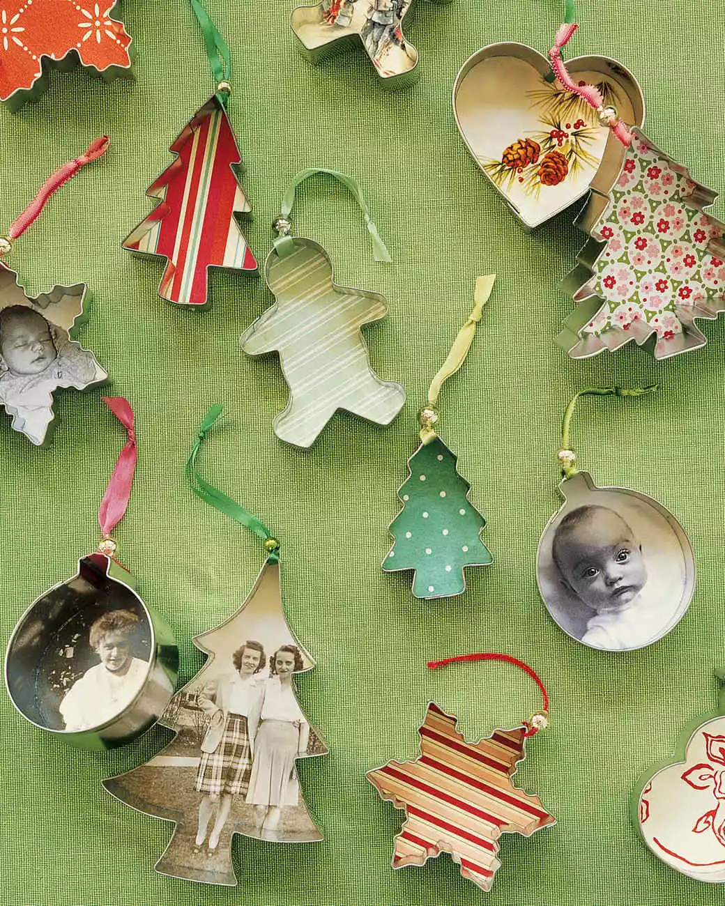 How to Make Cookie Cutter Ornaments